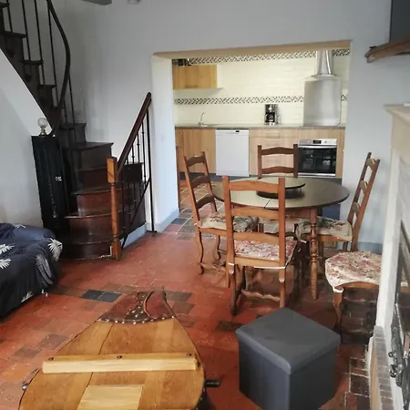 Maison Des Trois Rivieres * Trevieres